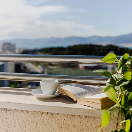 Penthouse Nevena Apartamento *