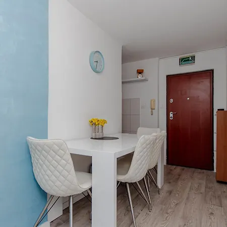 Penthouse Nevena